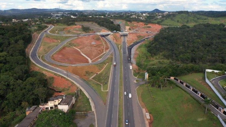 MG-050 recebe dois viadutos em Divinópolis