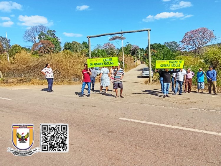 Comunidade faz manifestação na MG-431 devido a acidentes