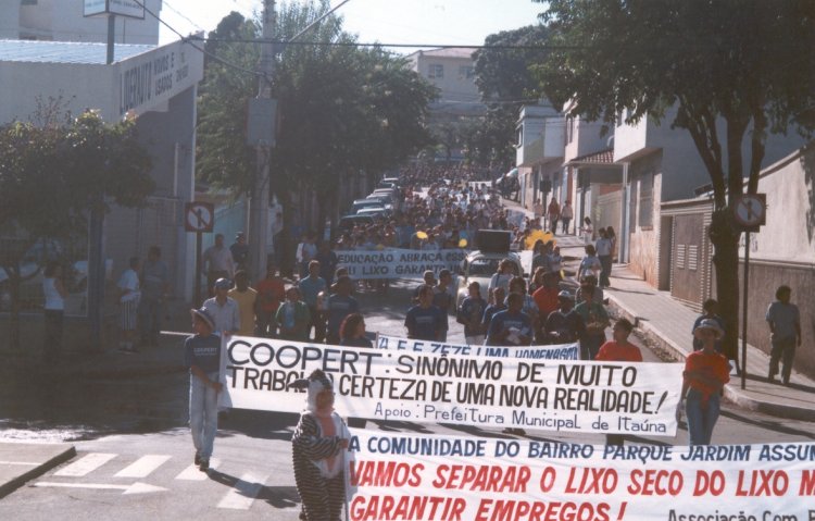 Coleta Lixo Seco e Lixo Molhado completa 22 anos