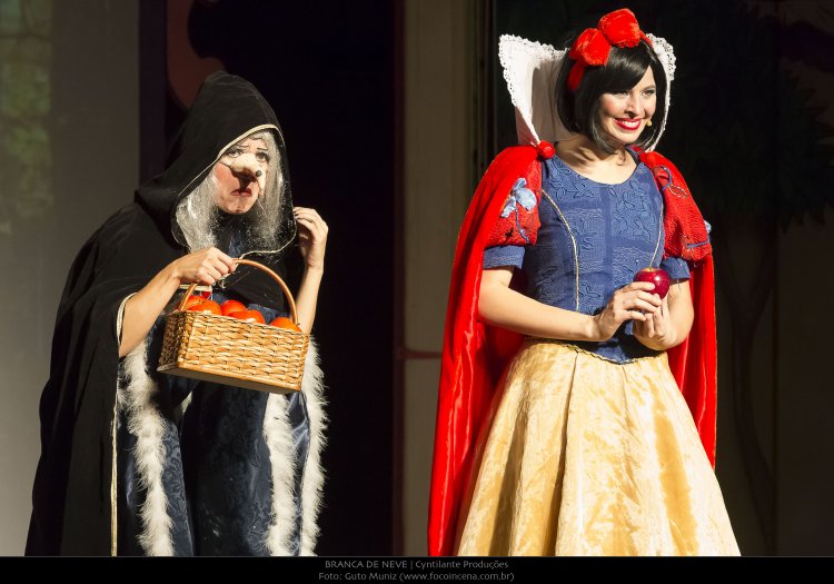 DIVERSÃO EM CENA - “Branca de Neve” neste domingo