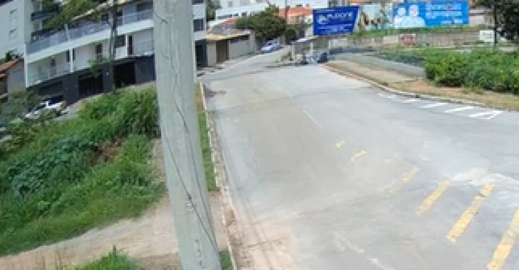 COLISÃO - Motociclista morre em acidente na Avenida São João