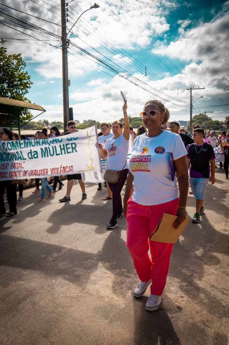 VIOLÊNCIA DOMÉSTICA - Caminhada contra violência doméstica comemora 12 anos